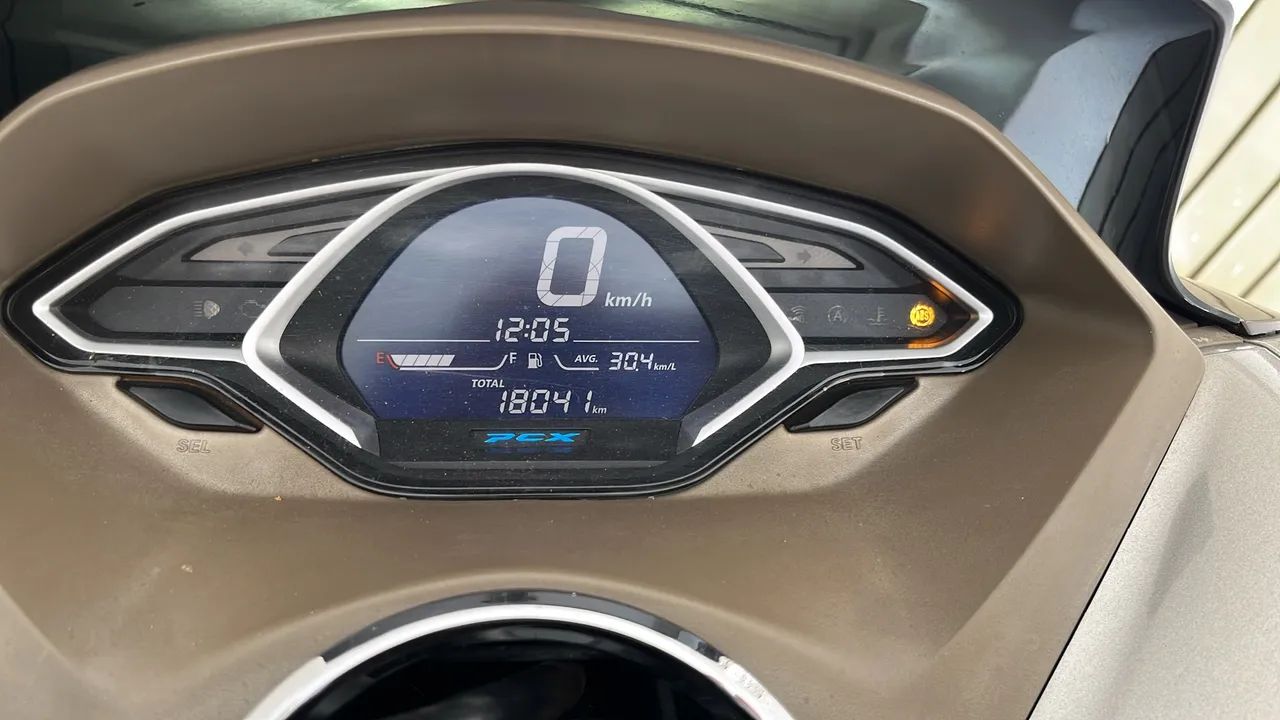 Pcx dlx abs, start stop e chave de presença  - Foto 2