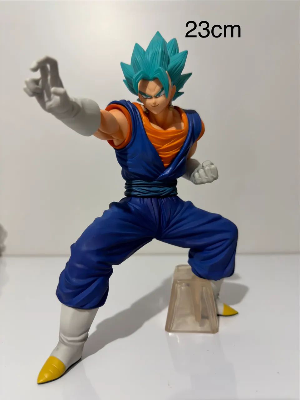 Action figure  Vegetto 