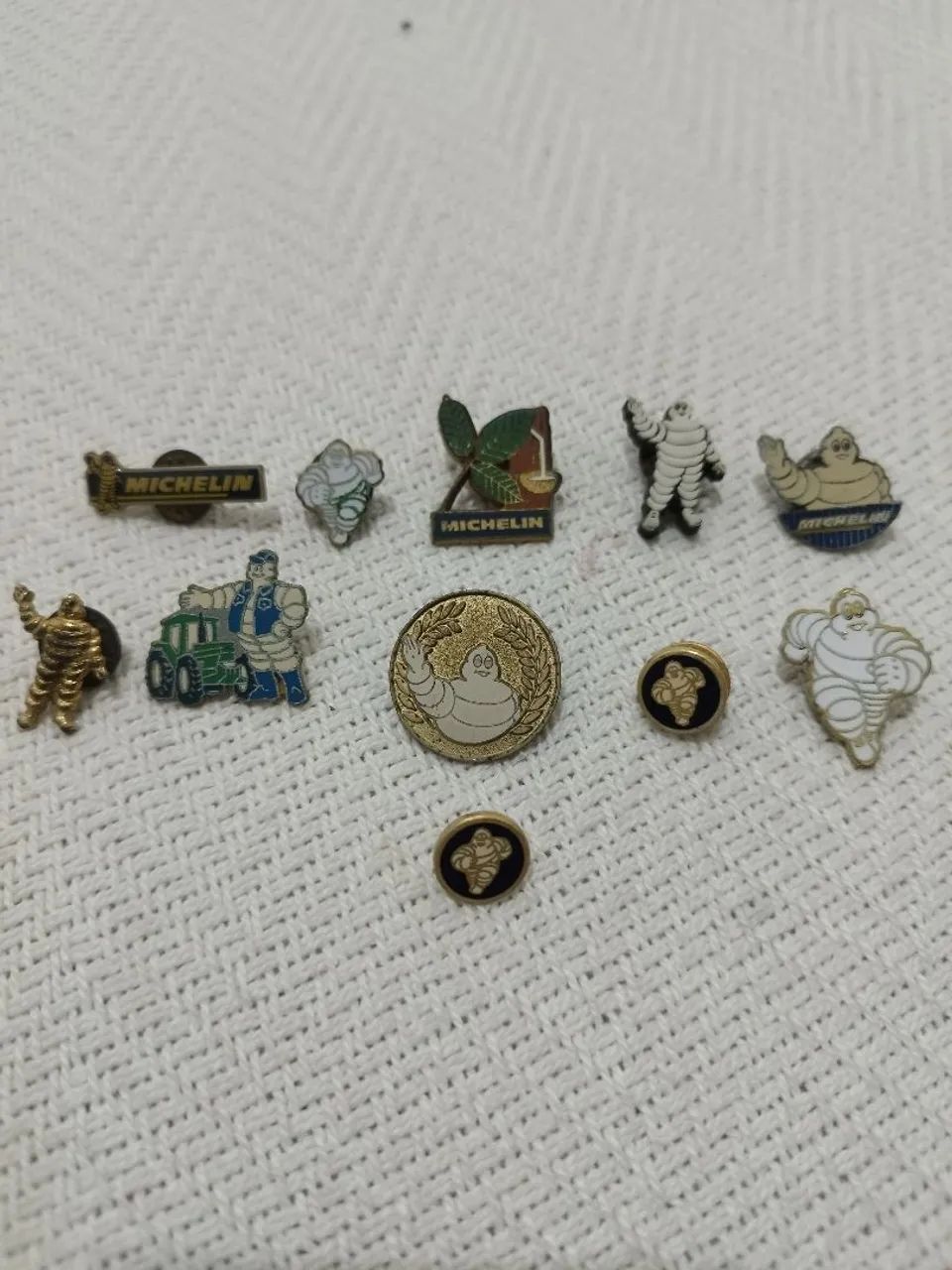 Pins, broches, bottons Michelin 