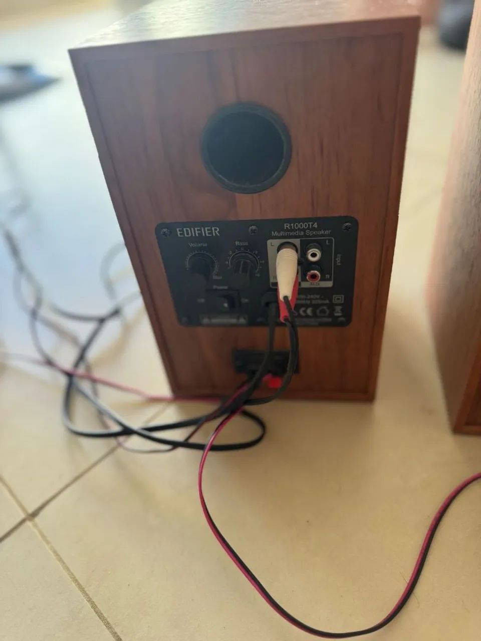Monitor de Áudio (caixa de som) - Edifier R1000T4 - Foto 3