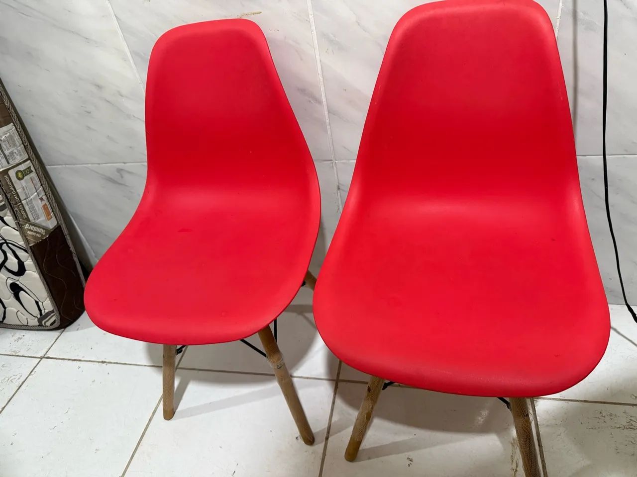 Mesa mdf com 4 cadeiras!!! Já é o menor preço! - Foto 3