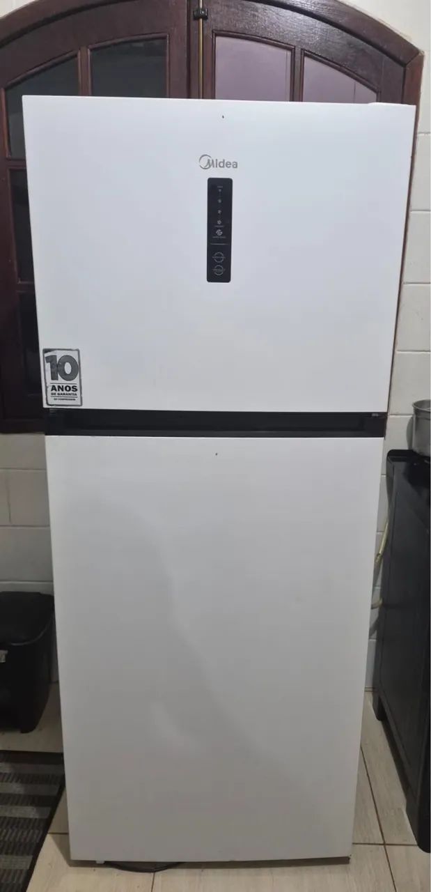 Geladeira Midea 