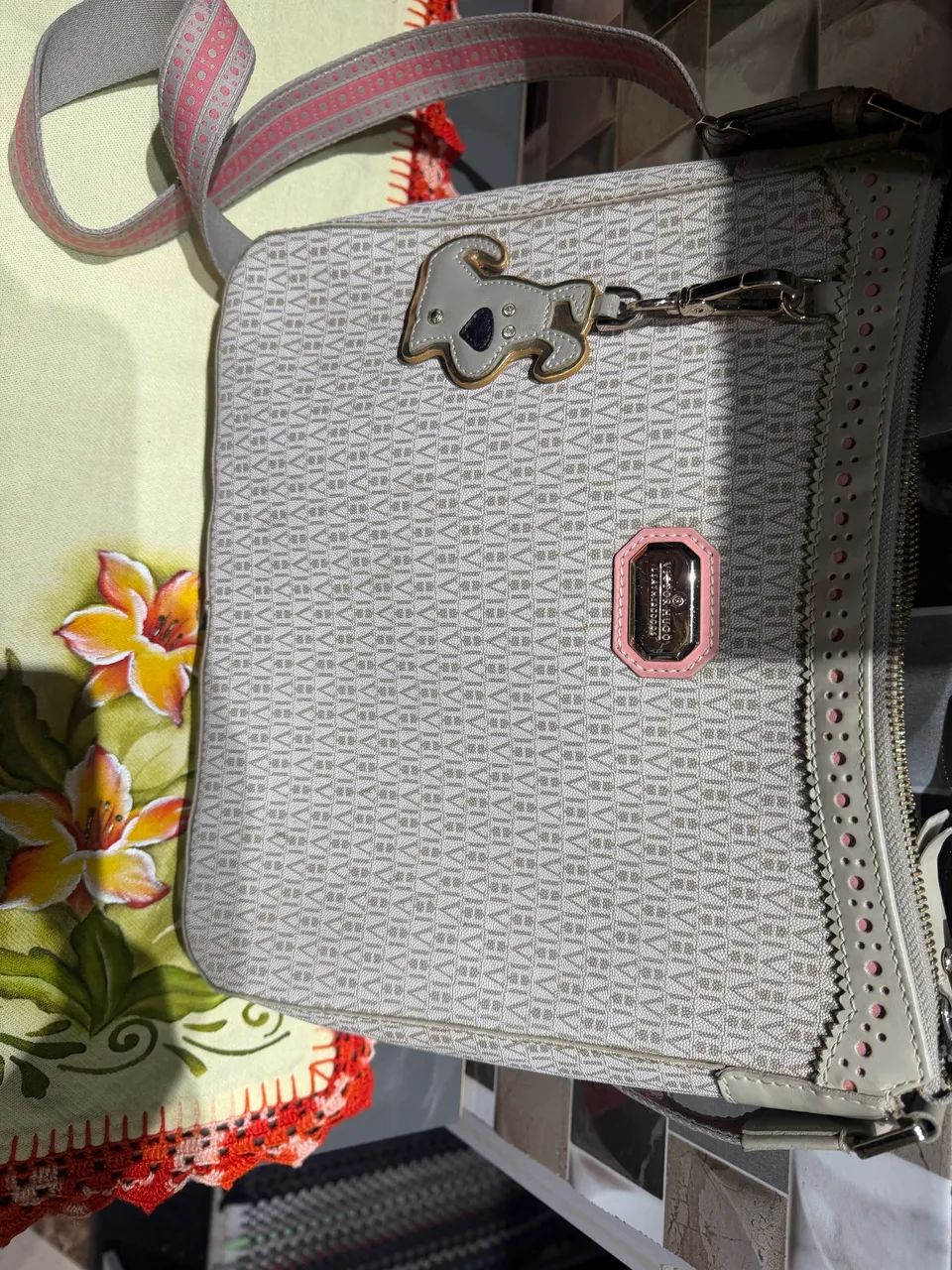 Bolsa Victor Hugo  - Foto 2
