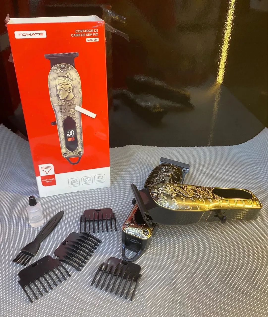 MAQUINA DE CORTAR CABELO PORTÁTIL 