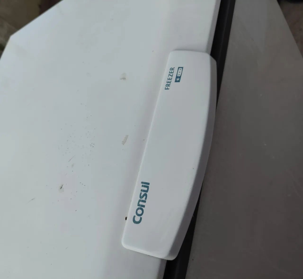 Vendo freezer seminovo - Foto 3