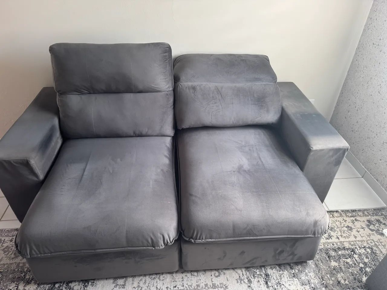 Vendo sofá 3 lugares