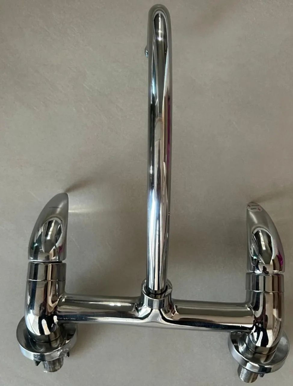 TORNEIRA BICA MOVÉL DE MESA PARA COZINHA MARCA LORENZETTI MISTURADOR 