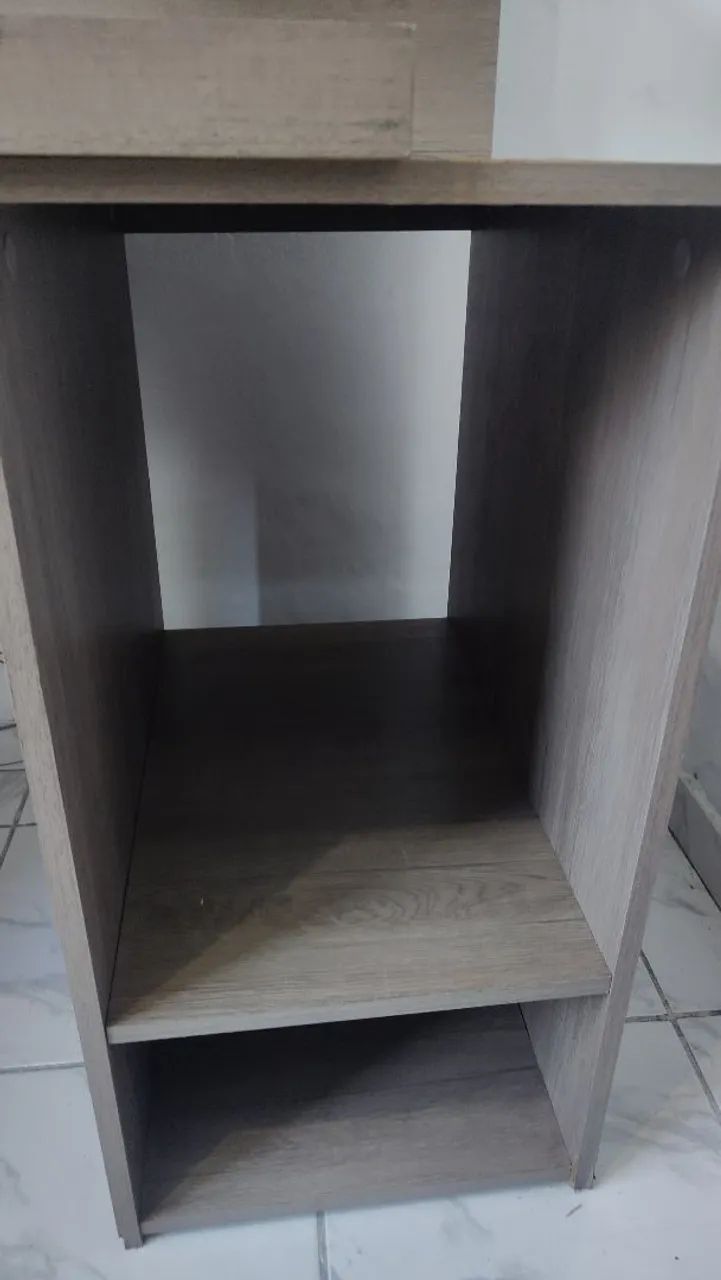 Mesa de estudos - Foto 2