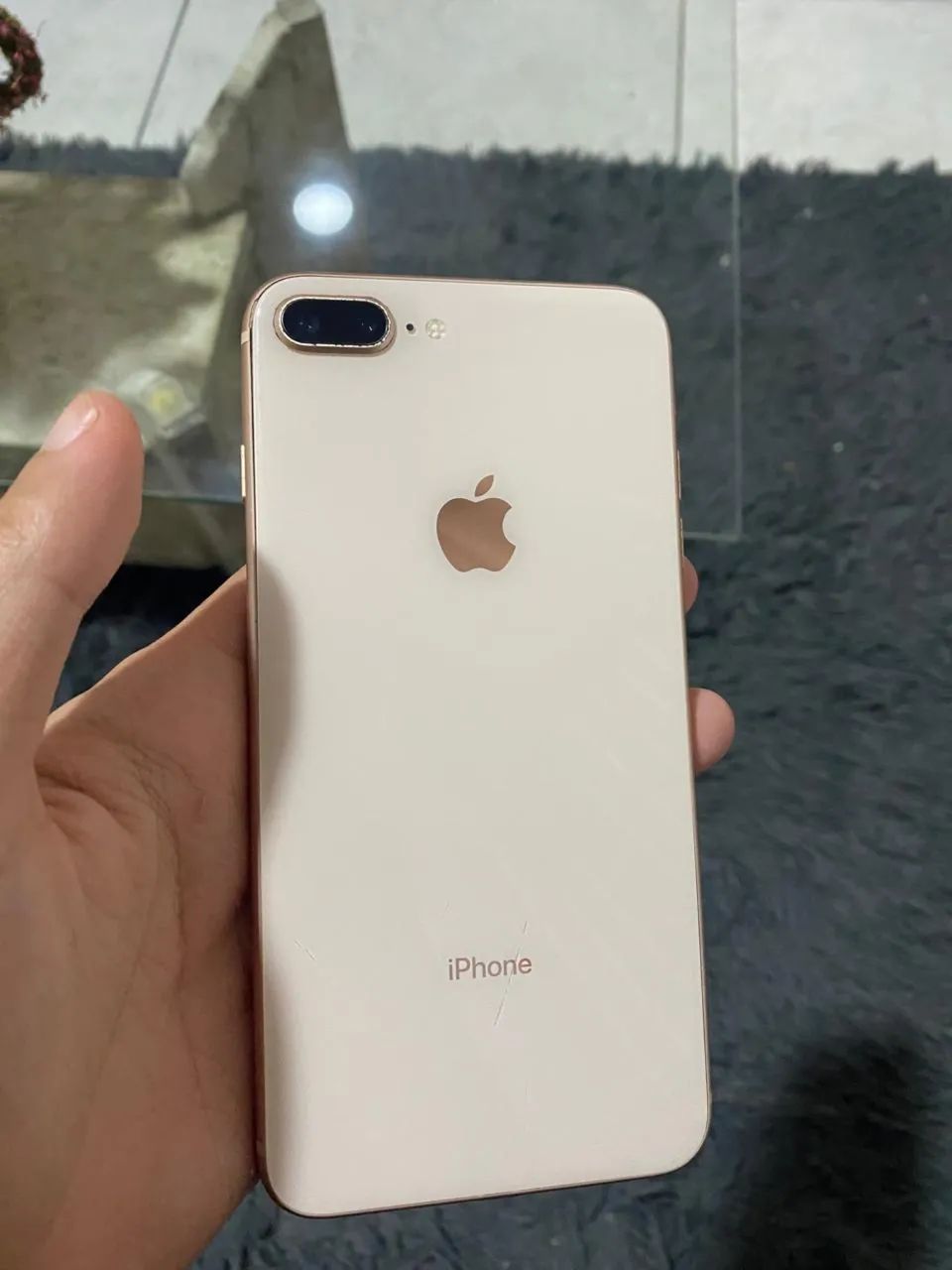 iPhone 8 Plus 