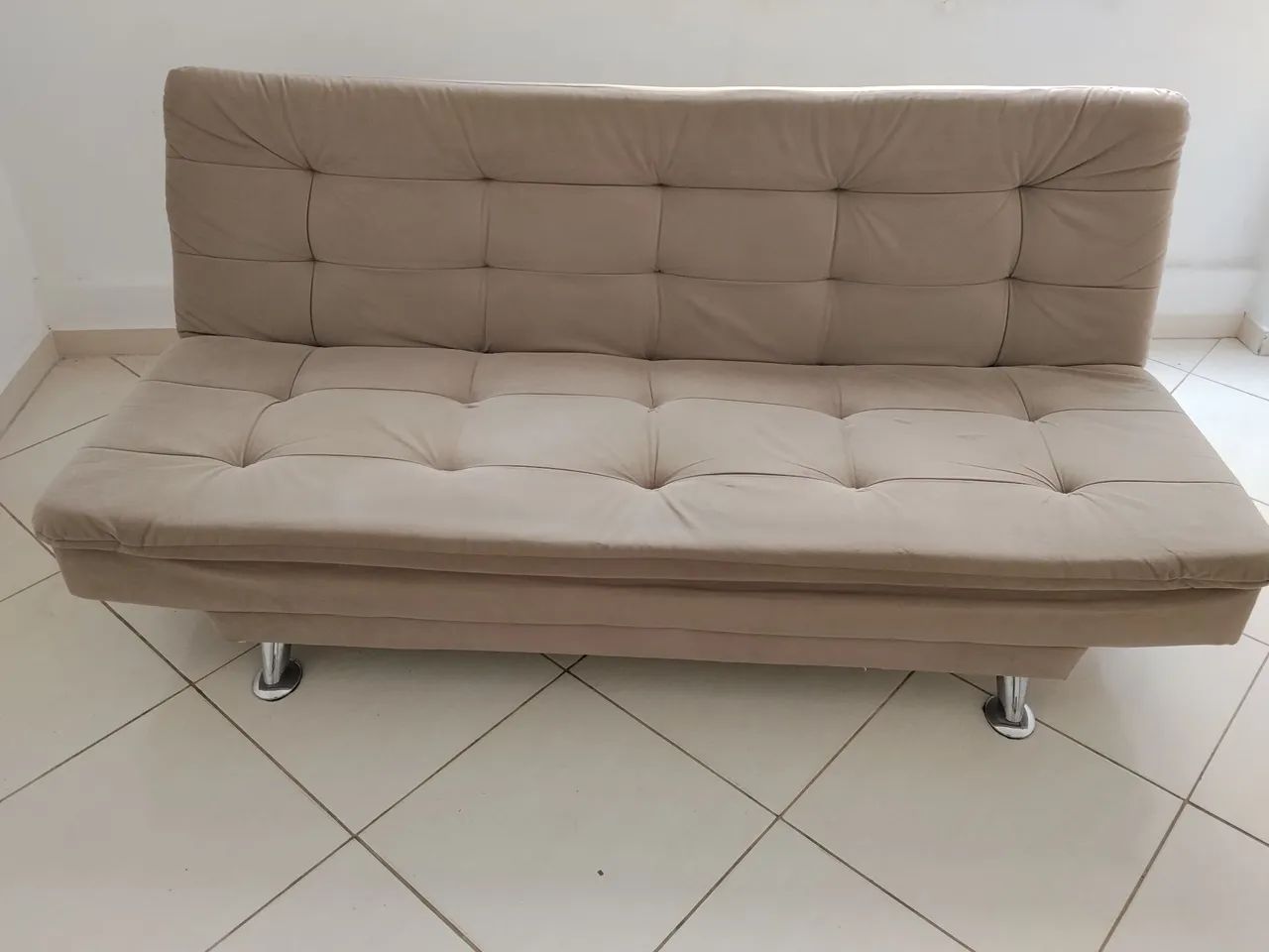 Sofá cama em ótimo estado