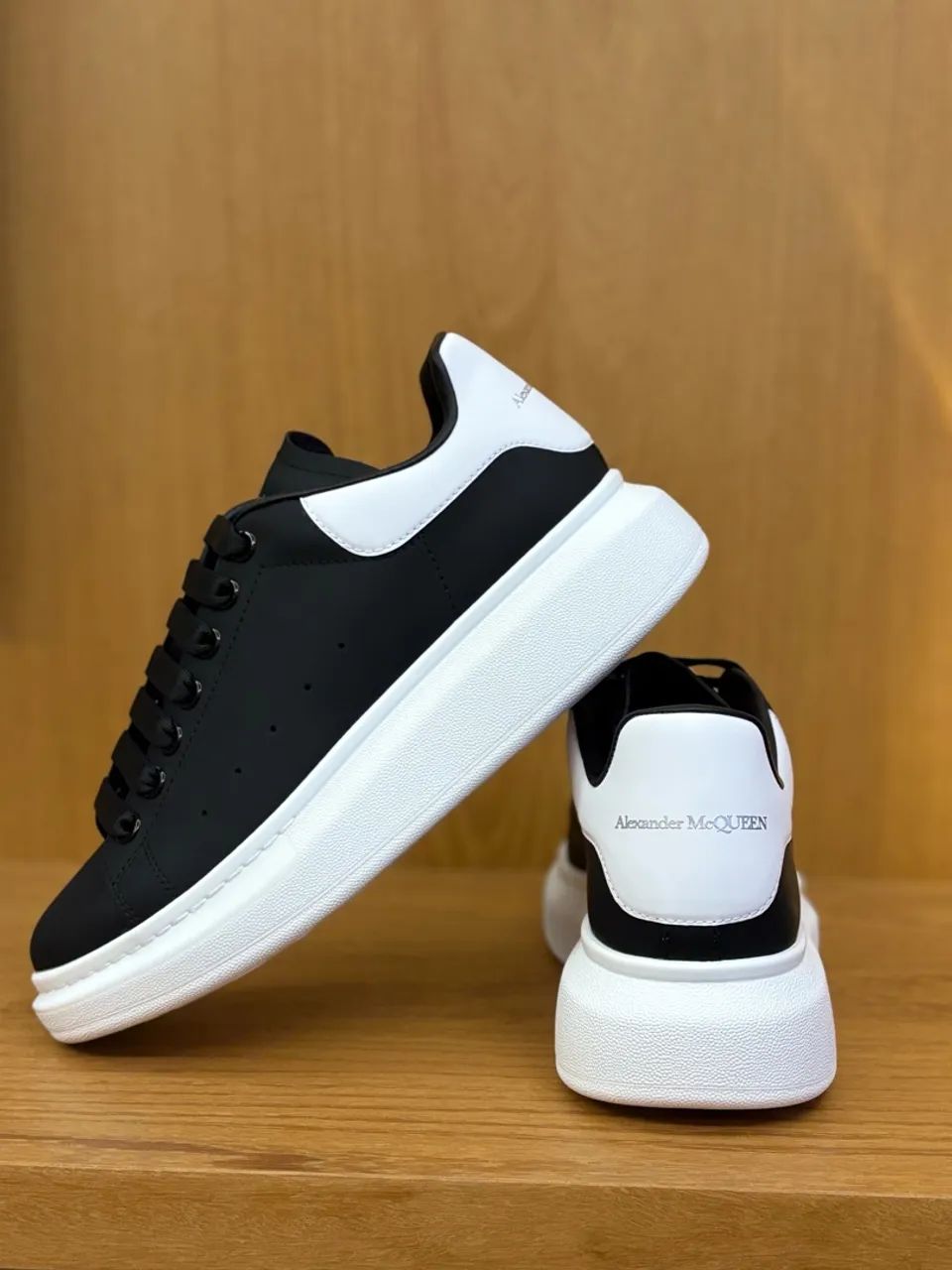 Alexander mcqueen  - Foto 2