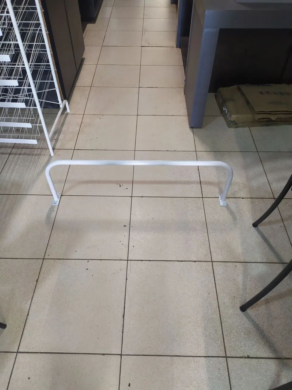 Arara de Parede 