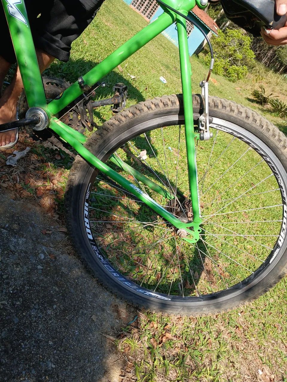 Bicicleta Bremem funciona perfeitamente! Só colocar o macaquinho da marcha, de resto OK - Foto 5