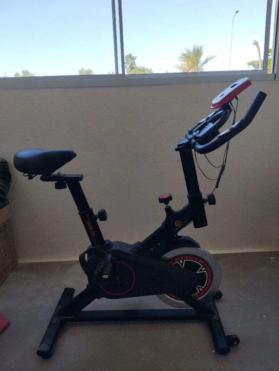 Bicicleta spinning ergométrica 