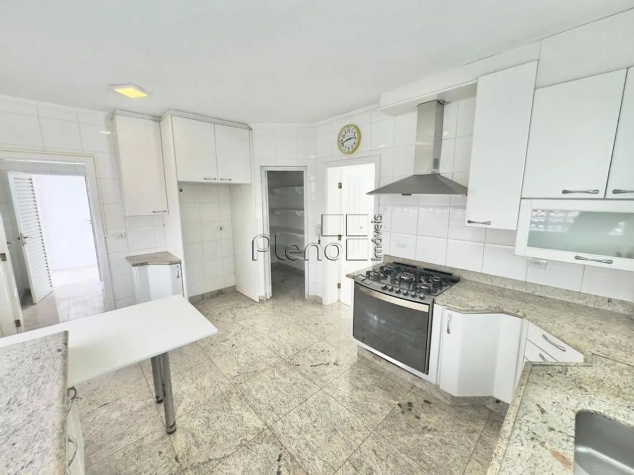 Sobrado para alugar em Campinas, Loteamento Alphaville Campinas, com 4 suítes, com 600 m² - Foto 5