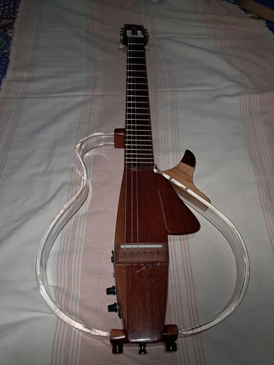 Violão vazado gleuso luthier  - Foto 4