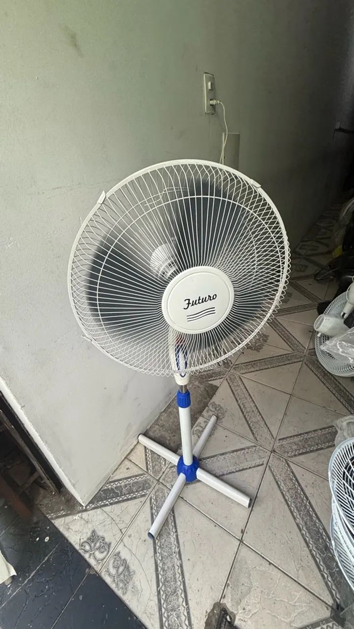 Ventilador de pé Futuro - Foto 2