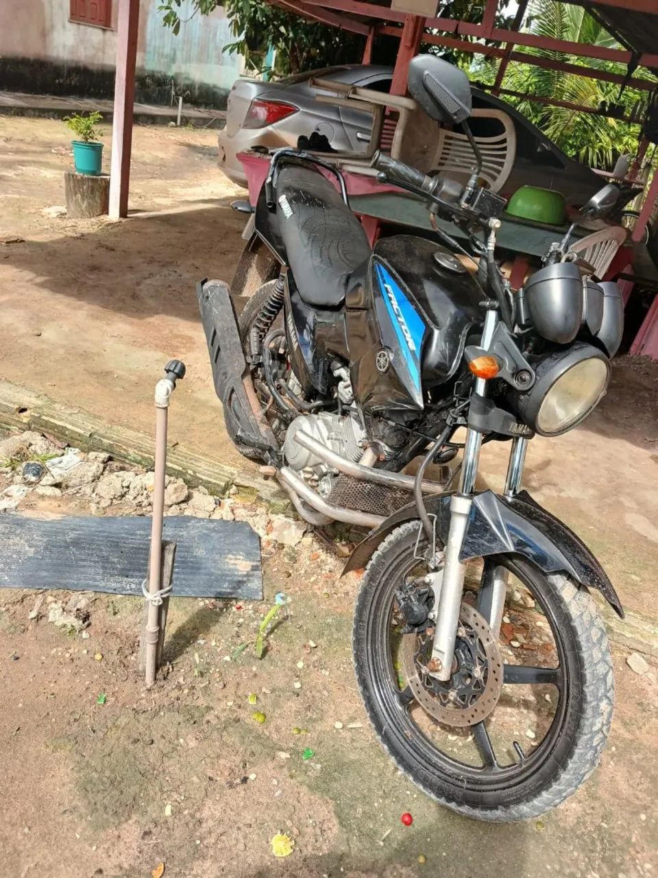 Moto Yamaha Factor 2016 para colônia 
