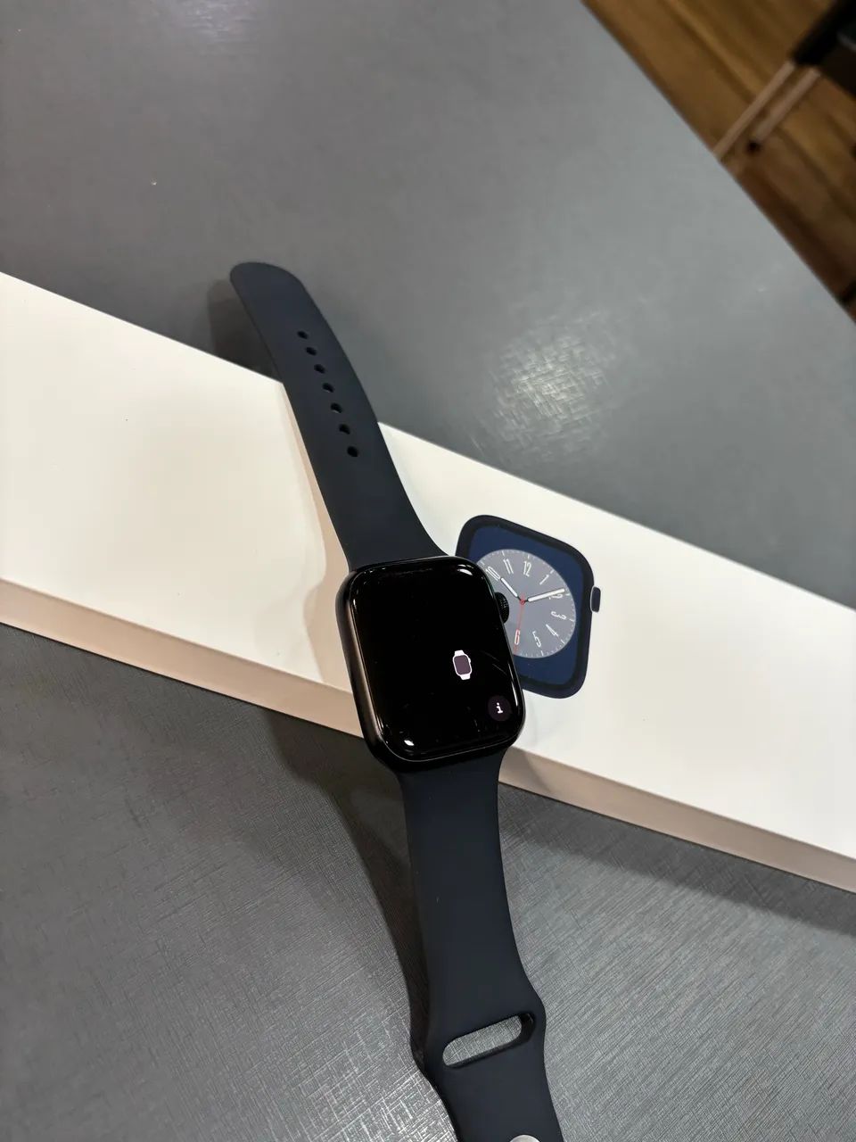 Apple Watch série 8 sem detalhes e garantia - avance aqui 