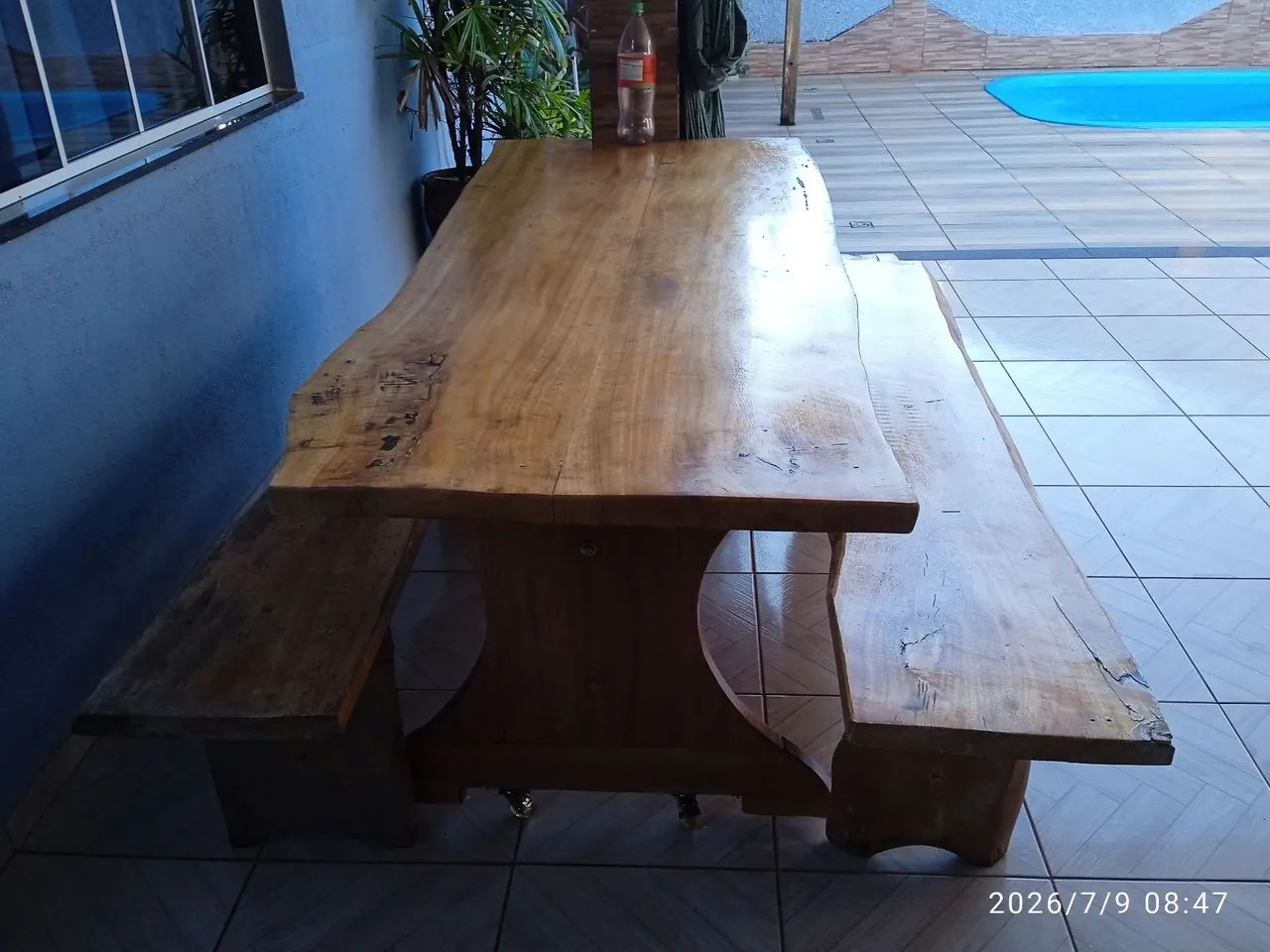Mesa de madeira maciça  - Foto 3