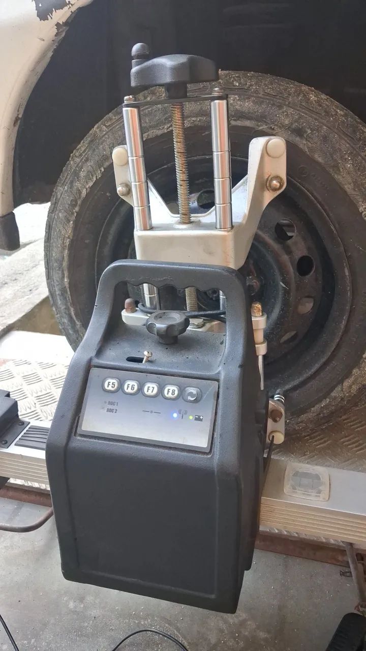 MÁQUINA DE ALINHAMENTO COMPUTADORIZADO COMPLETA - Foto 5