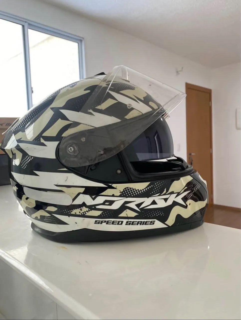 Capacete Norisk n60 - Foto 2