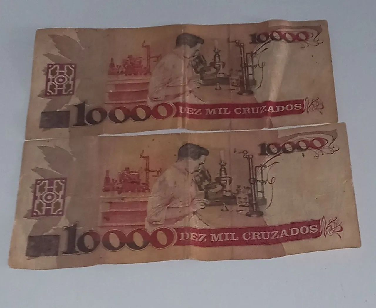 02 Notas de 10.000 Cruzados C/ Carimbo de 10 Cruzados Novos - Raras p/ Colecionadores - Foto 3