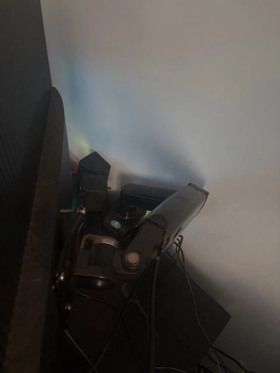 Monitor 75hz 21 polegadas com braço articulado e cabo hdmi - Foto 2
