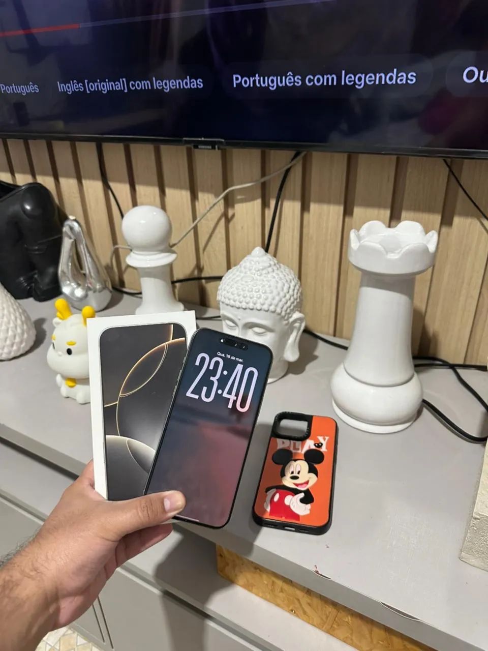 iPhone 16 pro max chip físico 