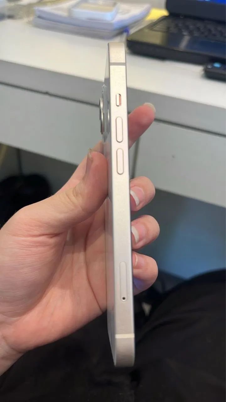 IPHONE 13 - 256GB - Foto 3