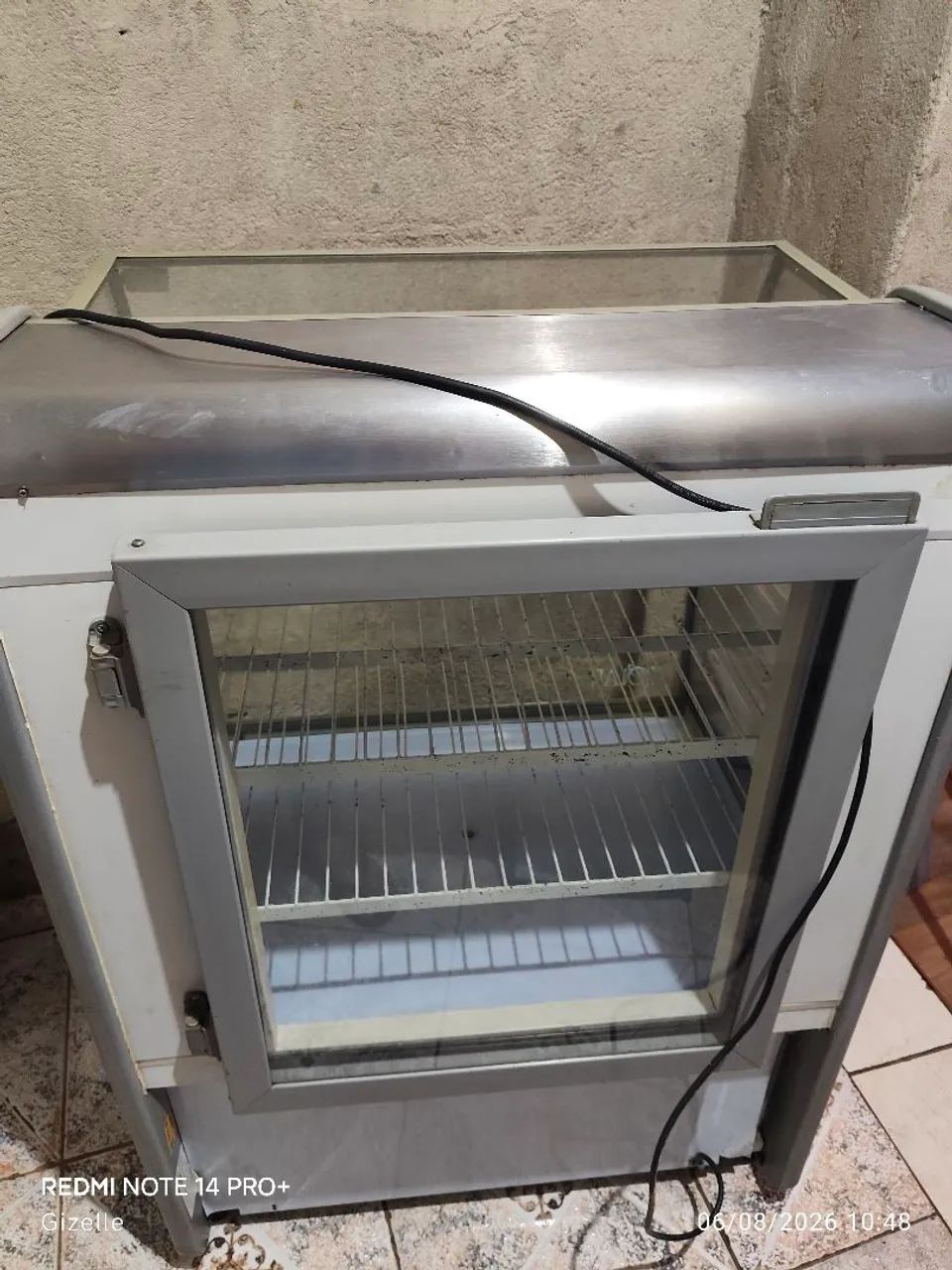 VITRINE REFRIGERADA POLAR - USADA E CONSERVADA - Foto 5