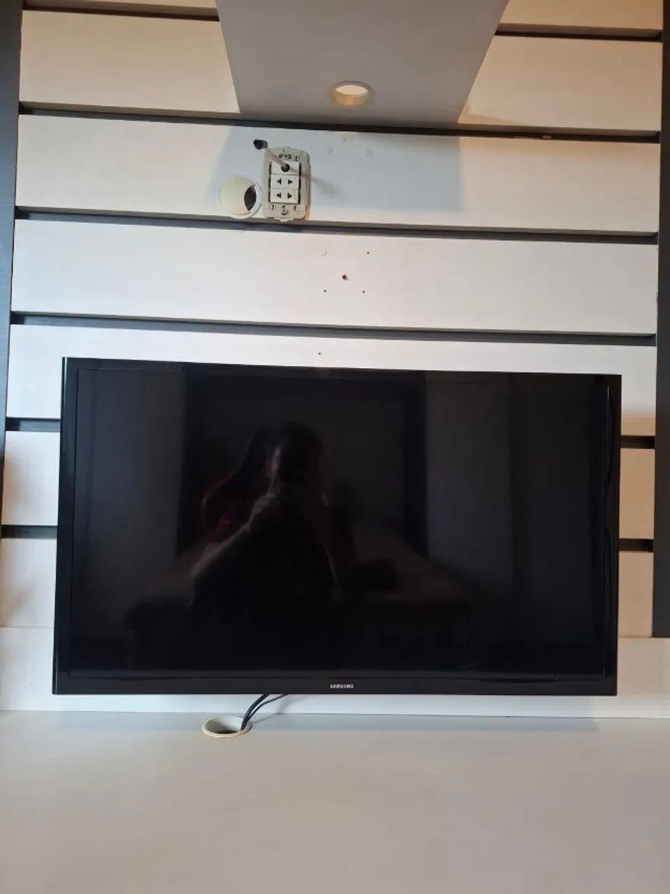 TV 32 Samsung LED em ótimo estado - Foto 2