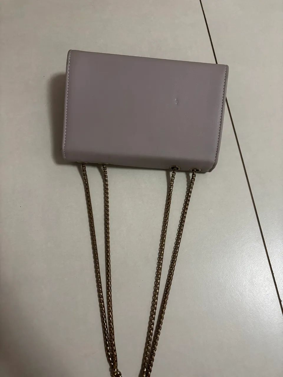 Bolsa couro lilás alça de corrente - Foto 4