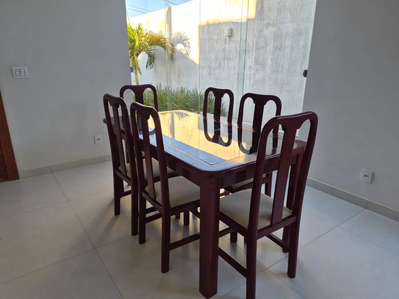 Mesa com 6 cadeiras - Foto 3