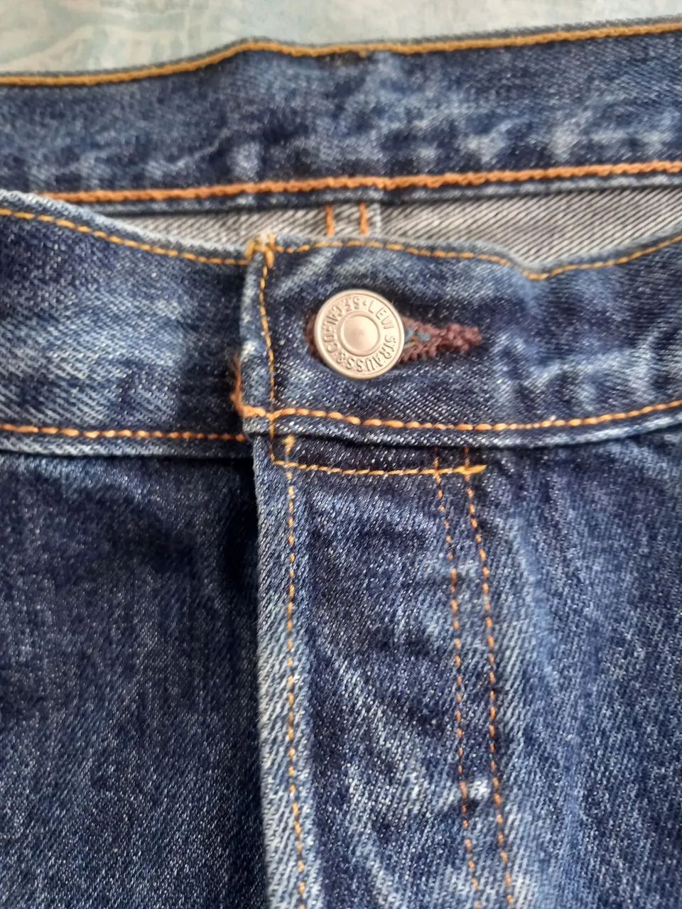 Calça jeans Levis tam 52/54 - Foto 4