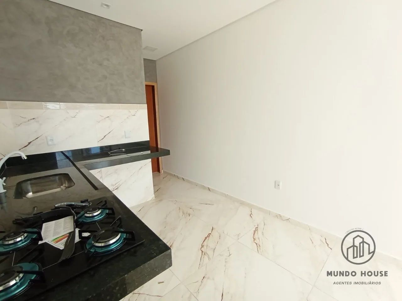 Casa de 01 Dormitório Vista Barbara