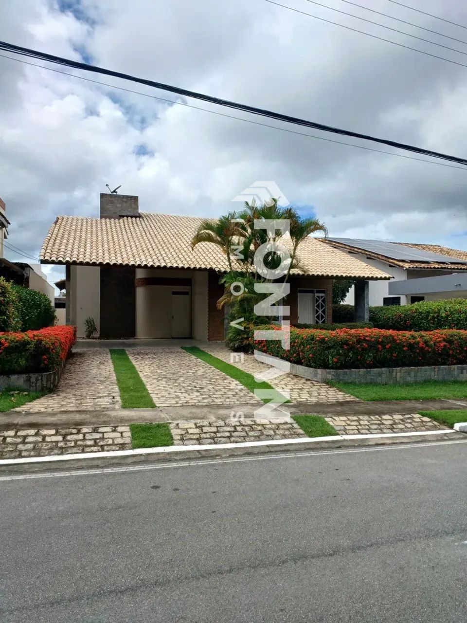 CASA CONDOMÍNIO ALDEBARAN OMEGA