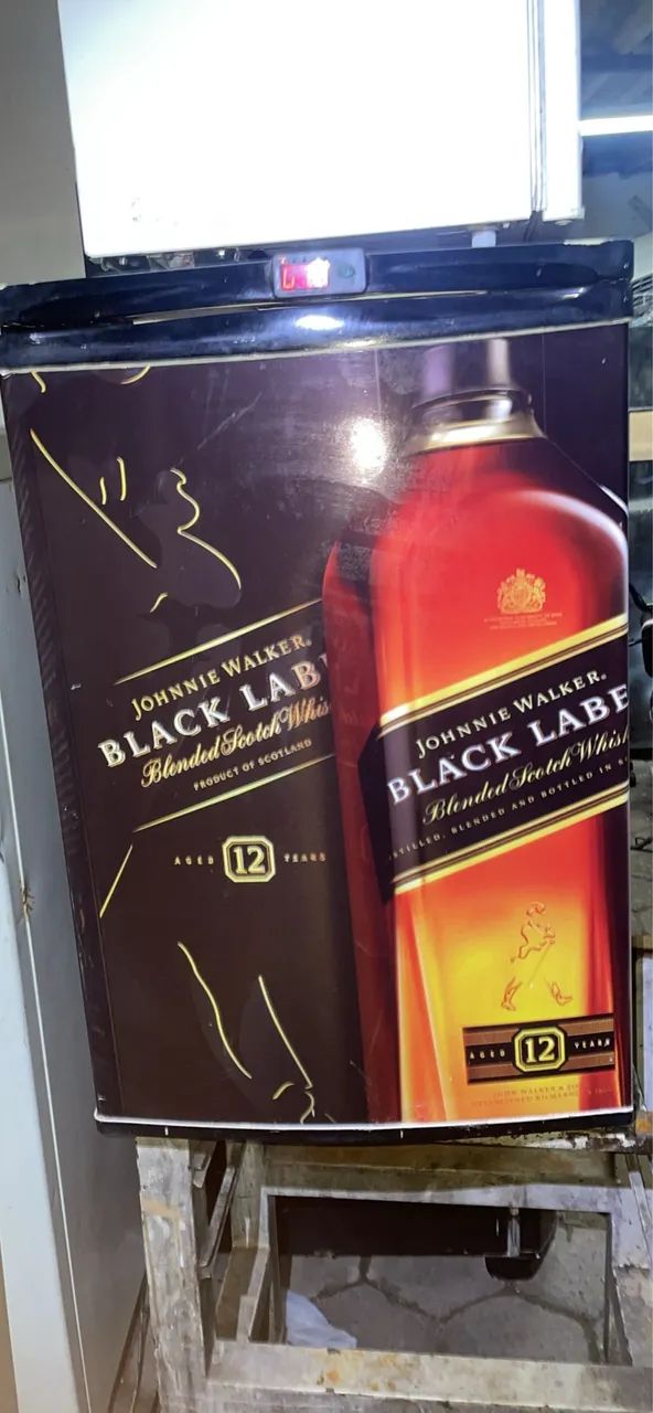 Frigobar Black Label