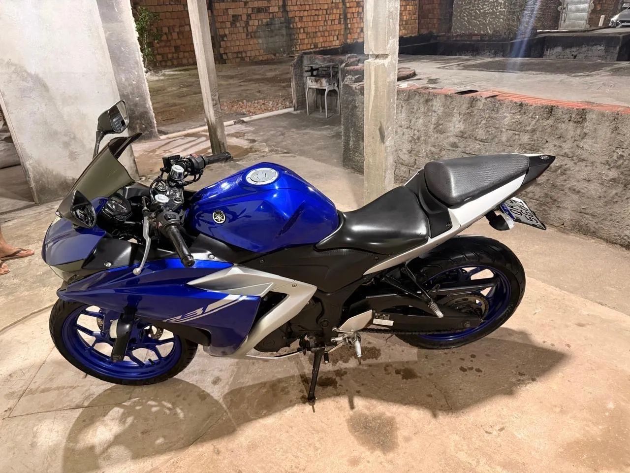 Yamaha R3 2018 - Foto 2