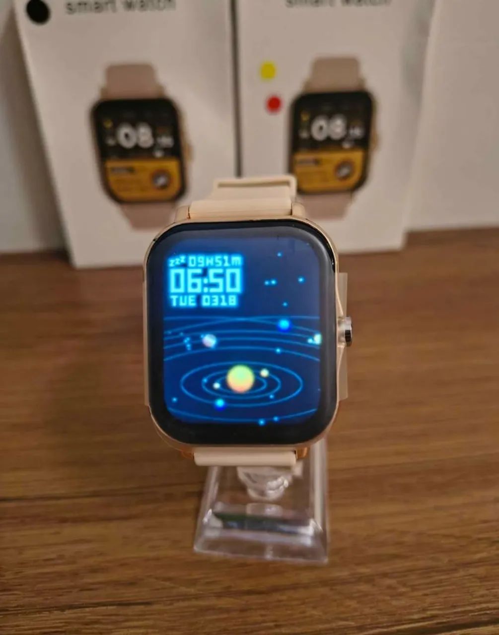 Smartwatch feminino dourado