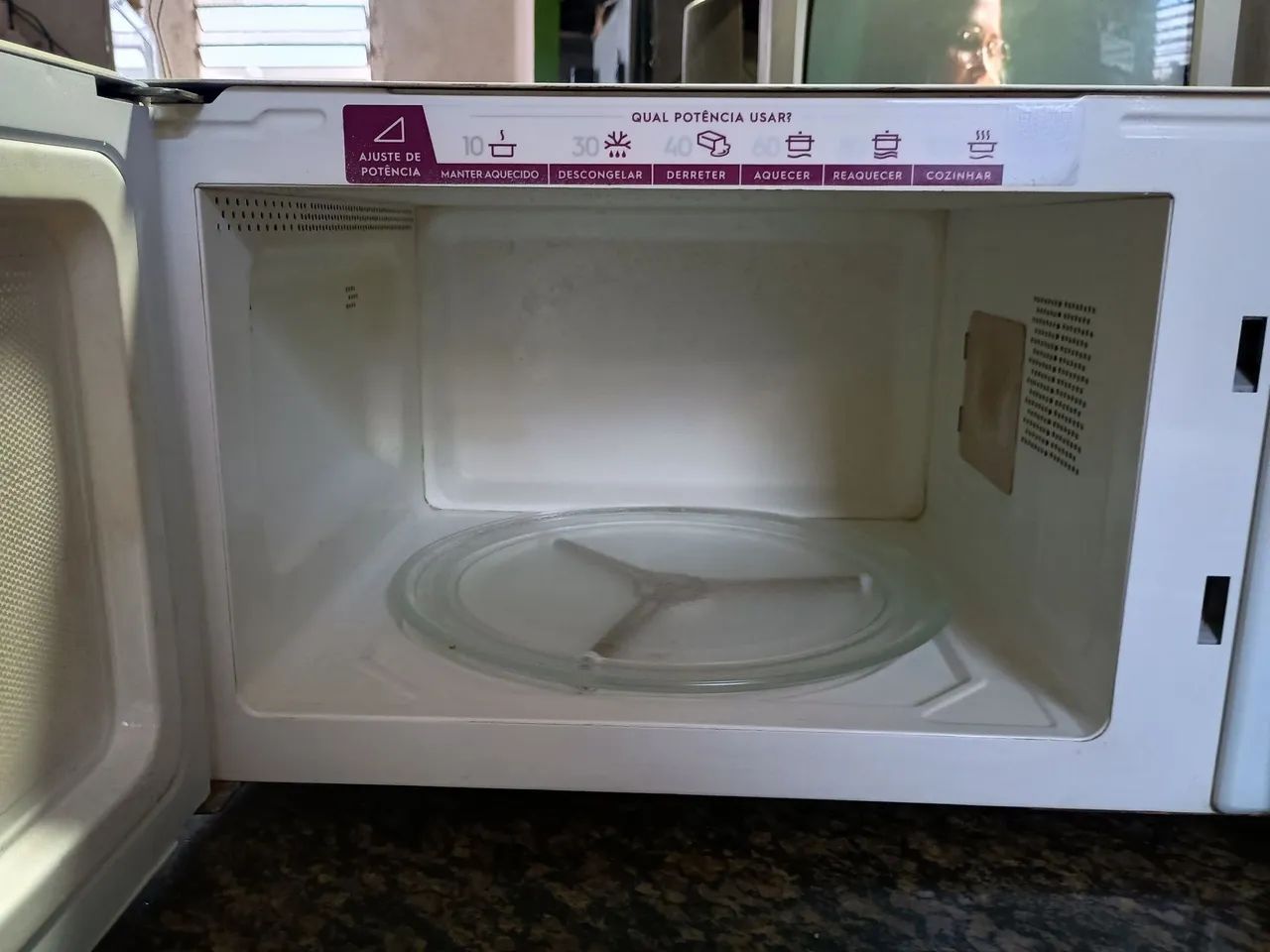 Microondas Eletrolux 31 litros  - Foto 5