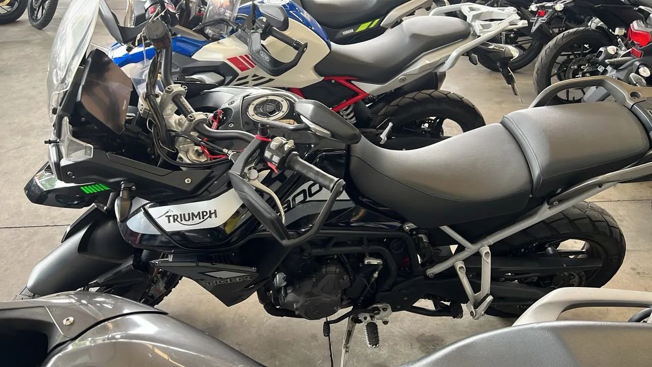 Triumph Tiger 900 - Foto 5