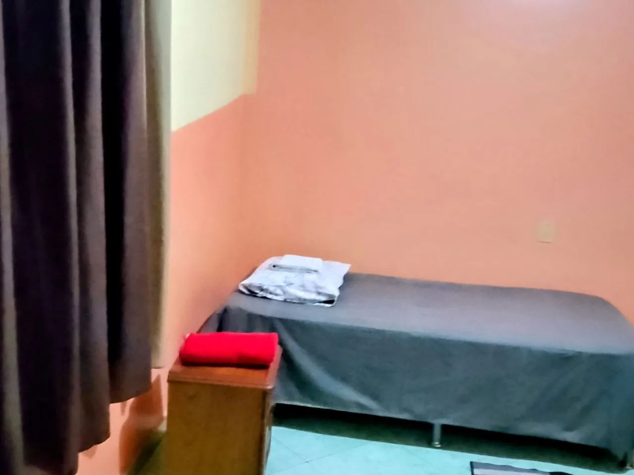 ALUGO Apto por TEMPORADA (a tratar) ou DIÁRIA de 100,00 - ACEITO CARTÃO CREDITO - Foto 2