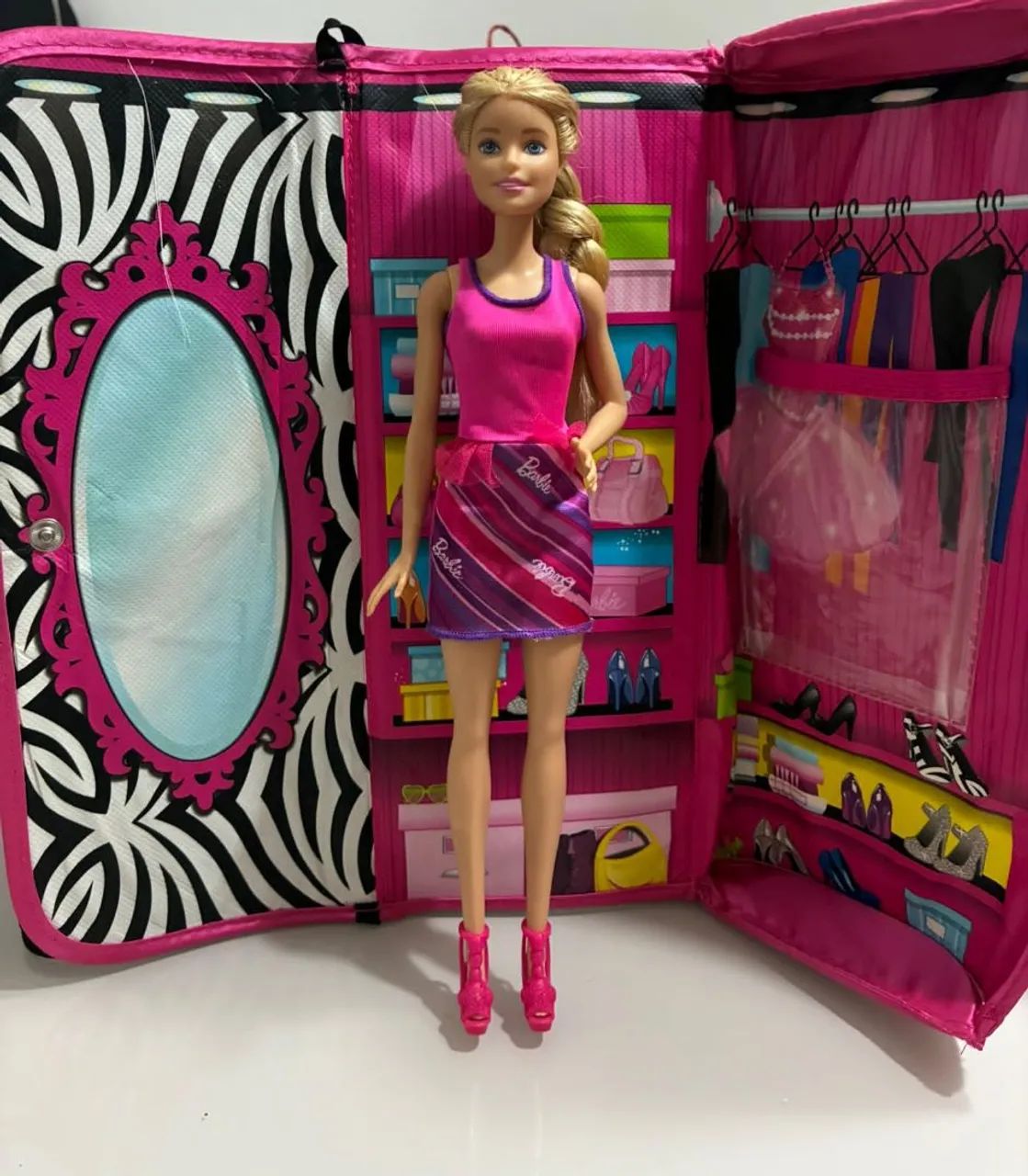 Vendo Barbies 