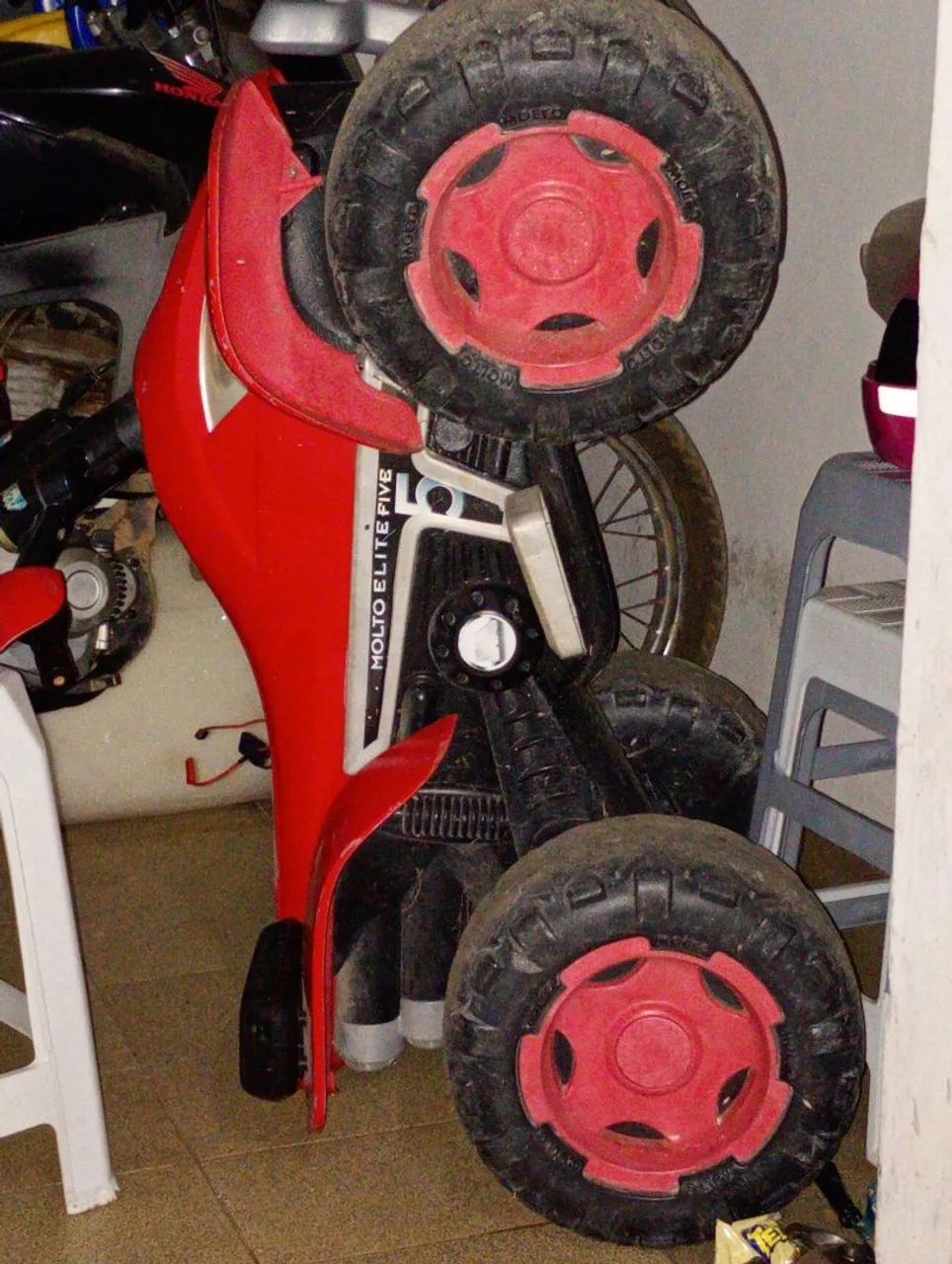 Vendo um quadriciclo 