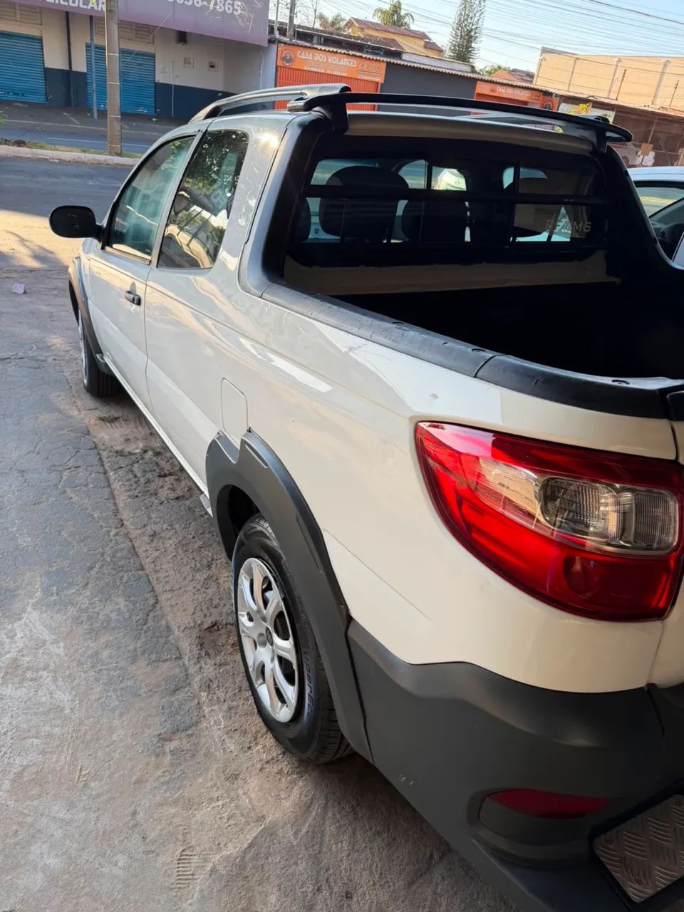 Fiat Strada Working Hard 1.4 Fire Flex 8V CD 2018 - Foto 4