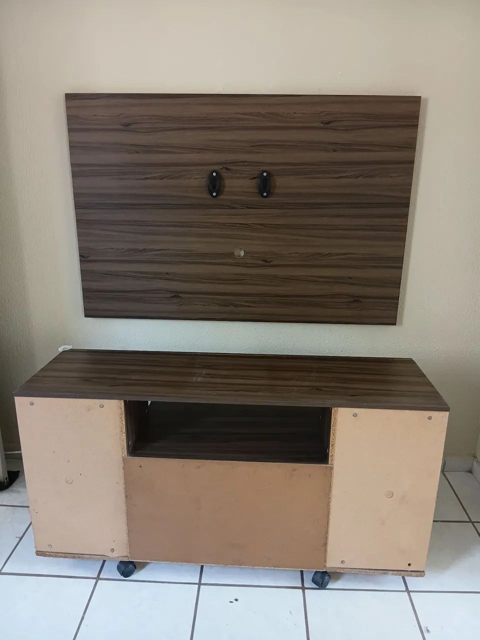 Rack com rodas e painel para tv - Foto 5