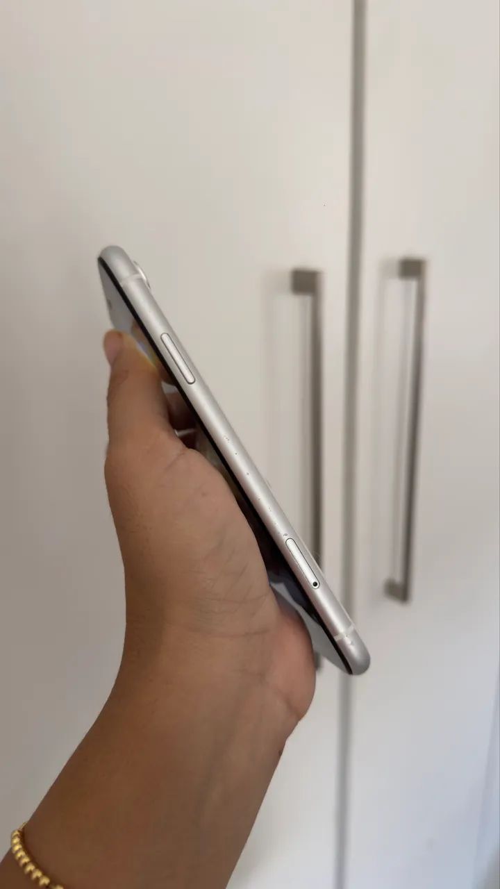 iPhone XR 64G - Foto 3