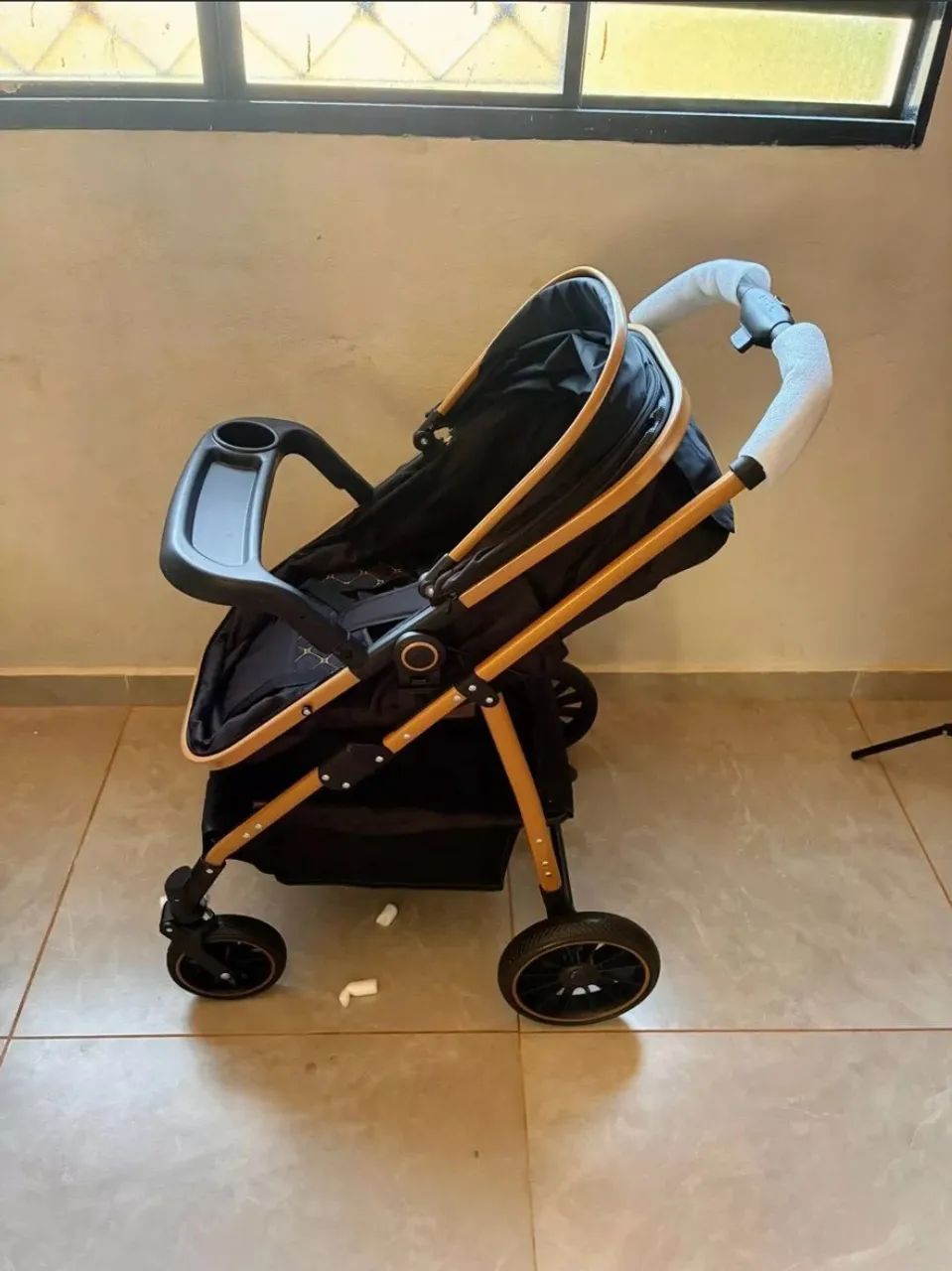Carrinho 3em1 completo (com moisés e bebê conforto) - Foto 3