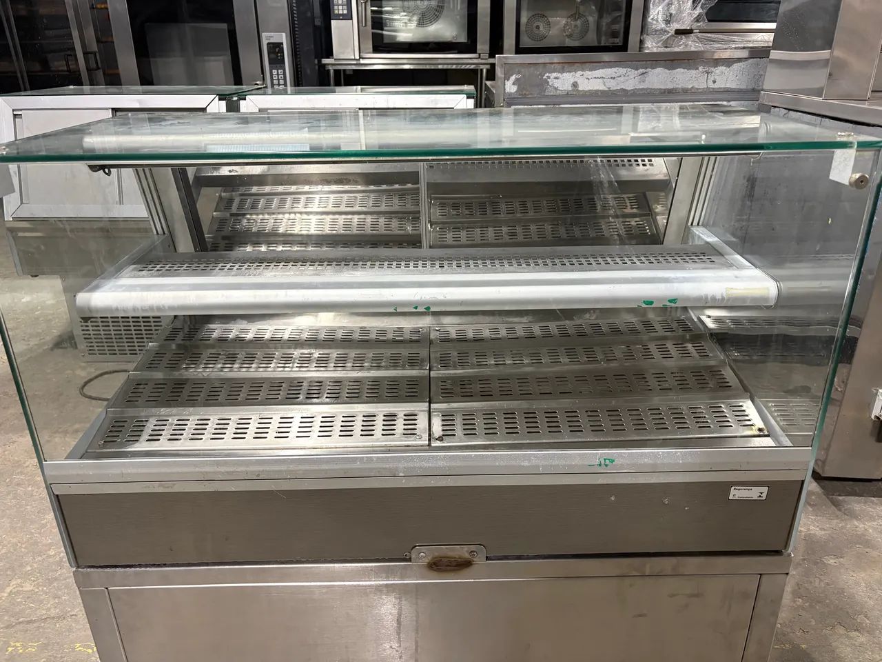 Vitrine Refrigerada Ingecold (Aceito Cartão)  - Foto 5